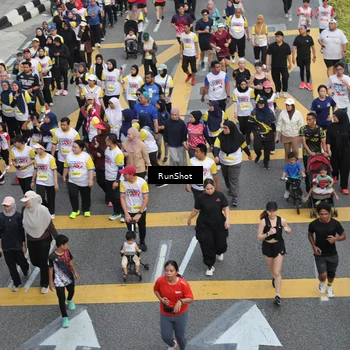 Runner Photo 4566390