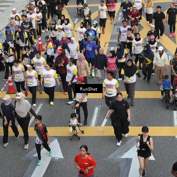 Runner Photo 4566512