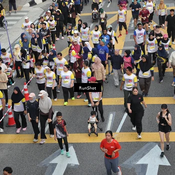 Runner Photo 4566583