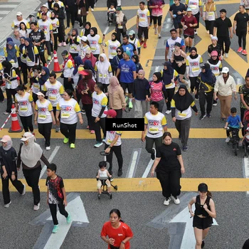 Runner Photo 4566607