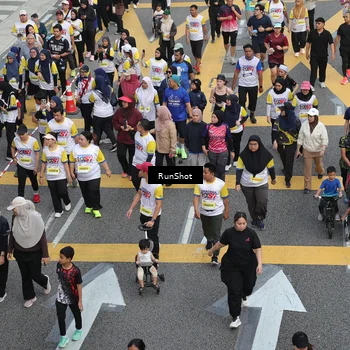 Runner Photo 4566608