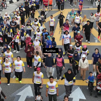 Runner Photo 4566667