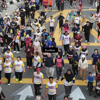 Runner Photo 4566674