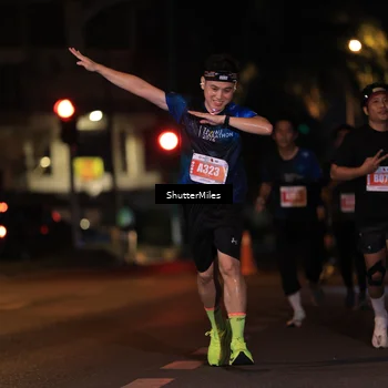 Runner Photo 4566735