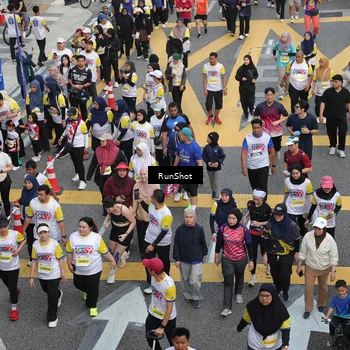 Runner Photo 4566949