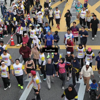 Runner Photo 4567058