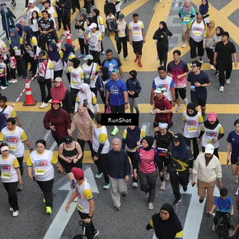 Runner Photo 4567073