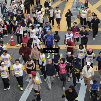 Runner Photo 4567078