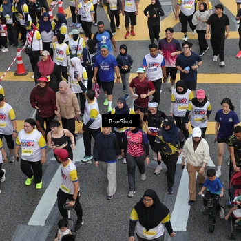Runner Photo 4567126