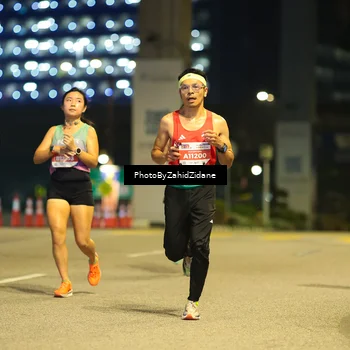 Runner Photo 4567171