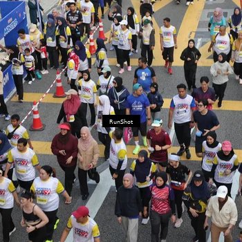 Runner Photo 4567320