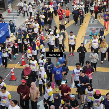 Runner Photo 4567366