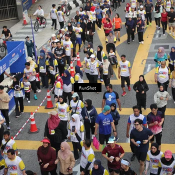 Runner Photo 4567379