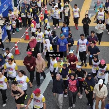 Runner Photo 4567406
