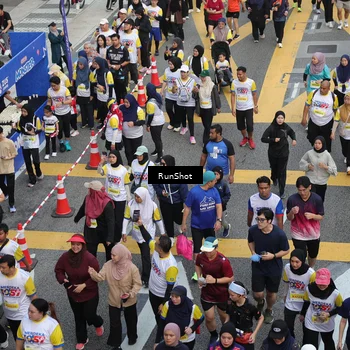 Runner Photo 4567422