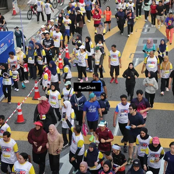 Runner Photo 4567437