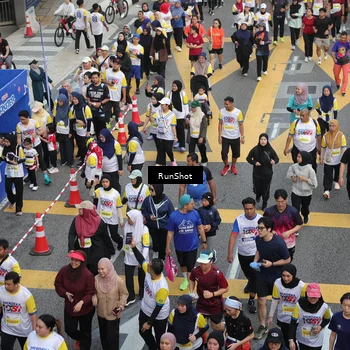 Runner Photo 4567465
