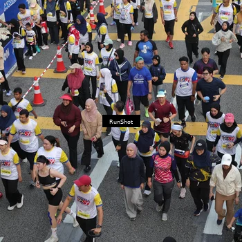 Runner Photo 4567466