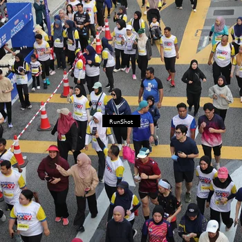 Runner Photo 4567471