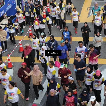 Runner Photo 4567503
