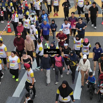 Runner Photo 4567509
