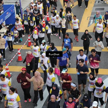 Runner Photo 4567514