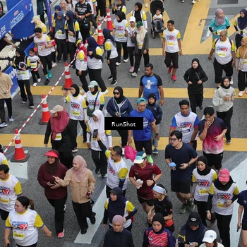Runner Photo 4567525