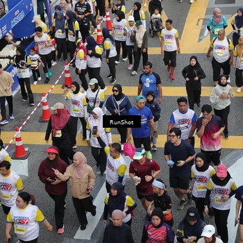 Runner Photo 4567547