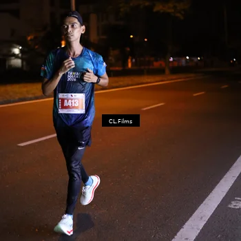 Runner Photo 4567549