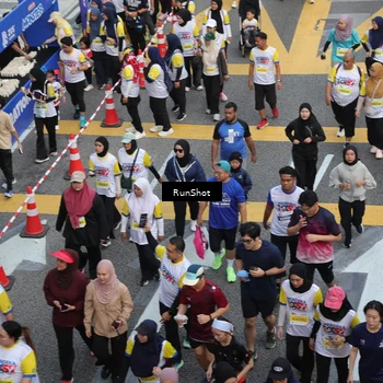 Runner Photo 4567591