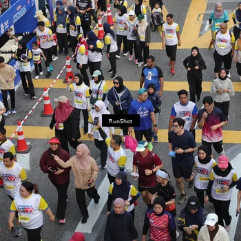 Runner Photo 4567636