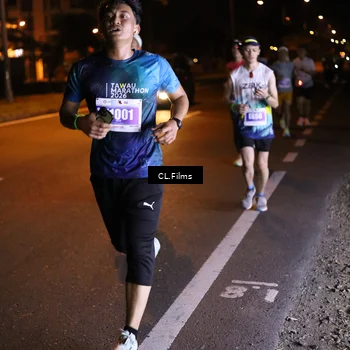 Runner Photo 4567639