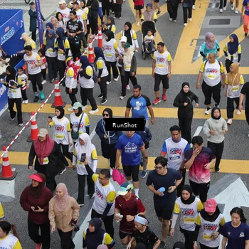 Runner Photo 4567655