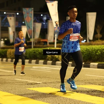Runner Photo 4567713
