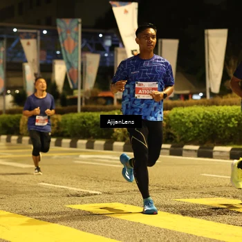 Runner Photo 4567716
