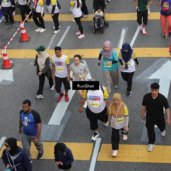 Runner Photo 4567738