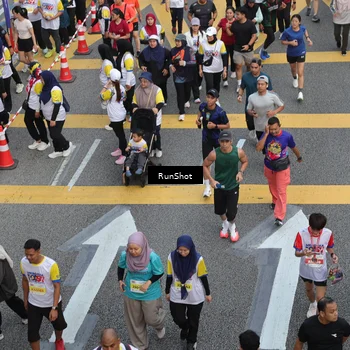 Runner Photo 4567818