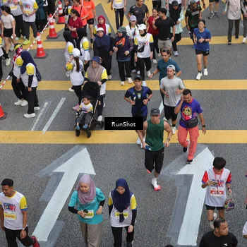 Runner Photo 4567875