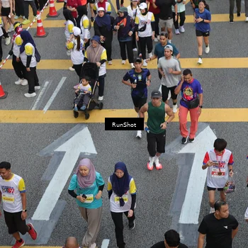 Runner Photo 4567951