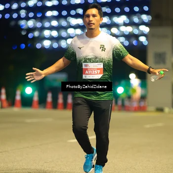 Runner Photo 4567984