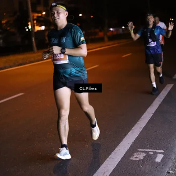 Runner Photo 4568053