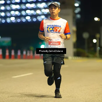 Runner Photo 4568058