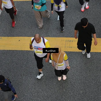Runner Photo 4568137