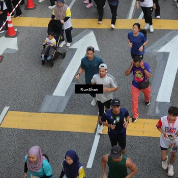 Runner Photo 4568183