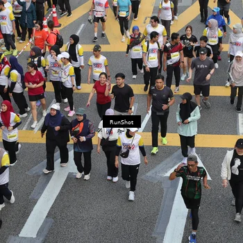 Runner Photo 4568417