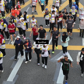Runner Photo 4568437