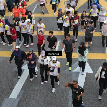 Runner Photo 4568505
