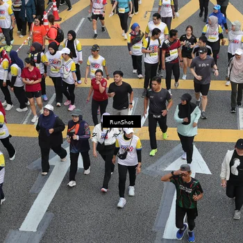 Runner Photo 4568514