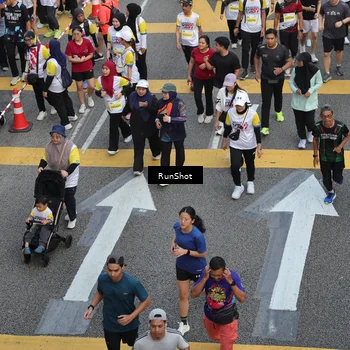 Runner Photo 4568537