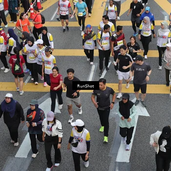 Runner Photo 4568704